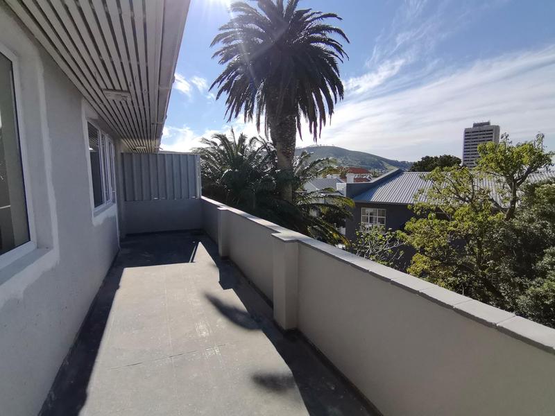 1 Bedroom Property for Sale in Gardens Western Cape